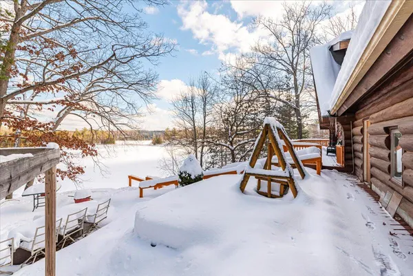 $600,000 | 11550 North Hilltop Drive, Irons, MI 49644