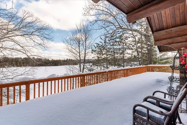 $600,000 | 11550 North Hilltop Drive, Irons, MI 49644