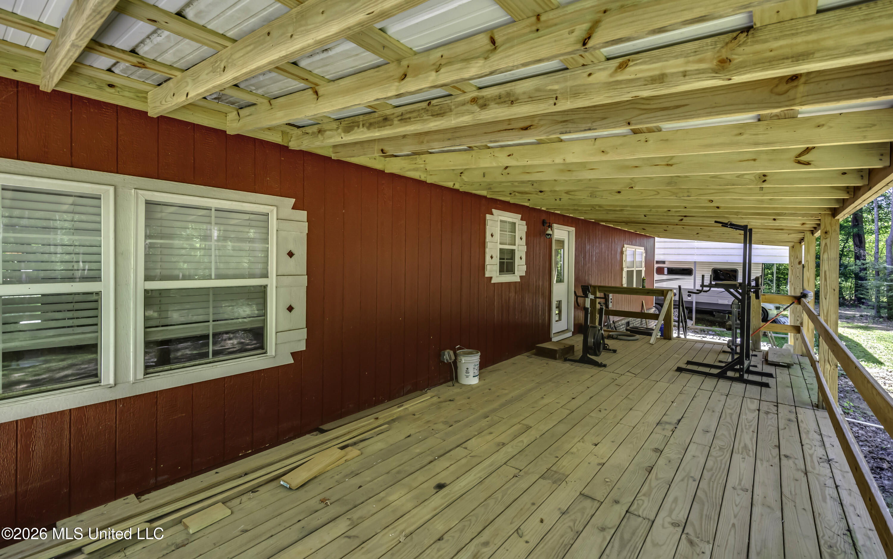 214 B Parks Road Jackson, MS 39212 - Photo 40 of 47 Back porch