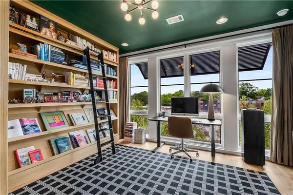 $10,000 | 661 Auburn Avenue Northeast, Unit 16, Atlanta, GA 30312