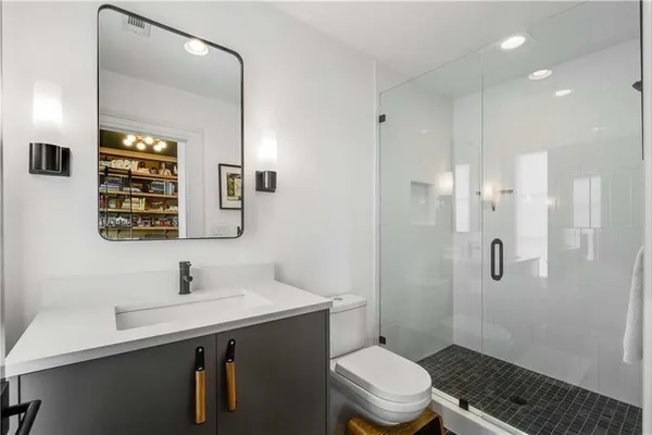 $10,000 | 661 Auburn Avenue Northeast, Unit 16, Atlanta, GA 30312