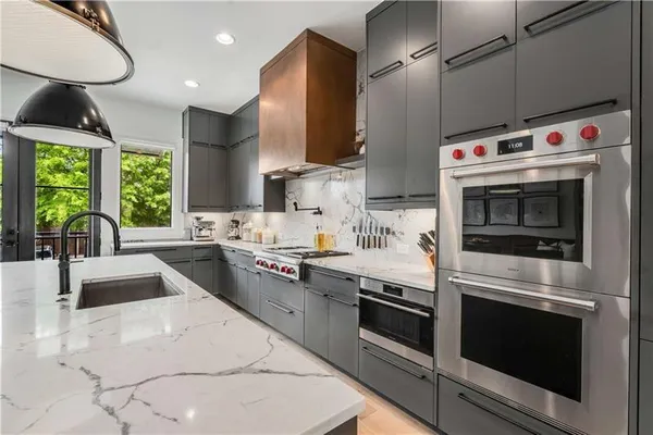 $10,000 | 661 Auburn Avenue Northeast, Unit 16, Atlanta, GA 30312