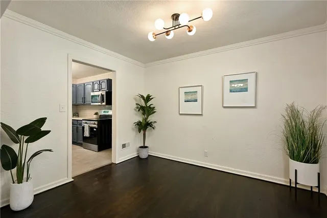 $239,500 | 5718 Edith Avenue, Kansas City, KS 66104