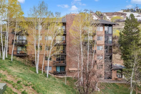 $599,000 | 2275 Storm Meadows Drive, Unit EAST 33, Steamboat Springs, CO 80487