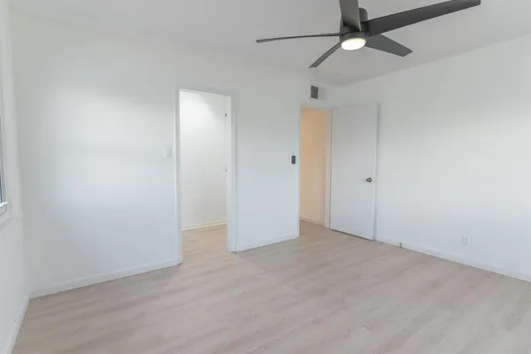 $359,999 | 4883 East Michigan Avenue, Fresno, CA 93703