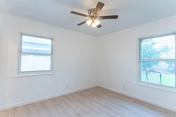 $359,999 | 4883 East Michigan Avenue, Fresno, CA 93703
