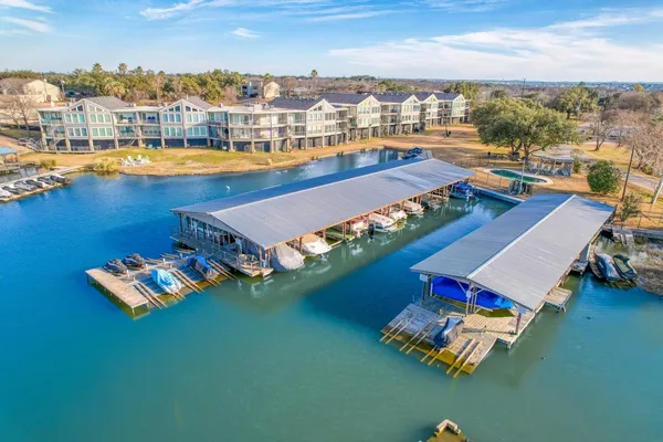 $399,999 | 806 Highcrest Drive, Unit 19, Granite Shoals, TX 78654