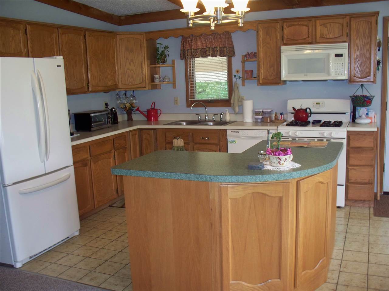 811 East Hubbardton Road Castleton, VT 05735 - Photo 3 of 20