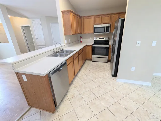 $1,865 | 5760 Jade Moon Circle, Milton, FL 32583