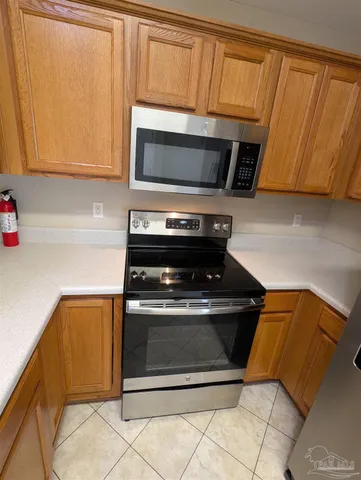 $1,865 | 5760 Jade Moon Circle, Milton, FL 32583