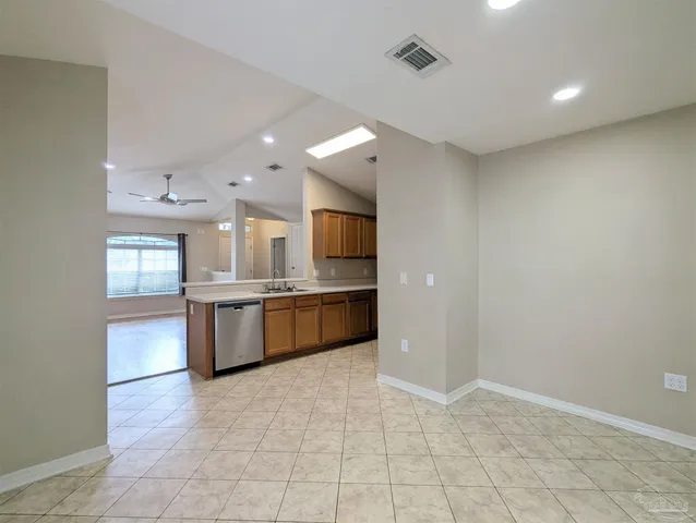 $1,865 | 5760 Jade Moon Circle, Milton, FL 32583