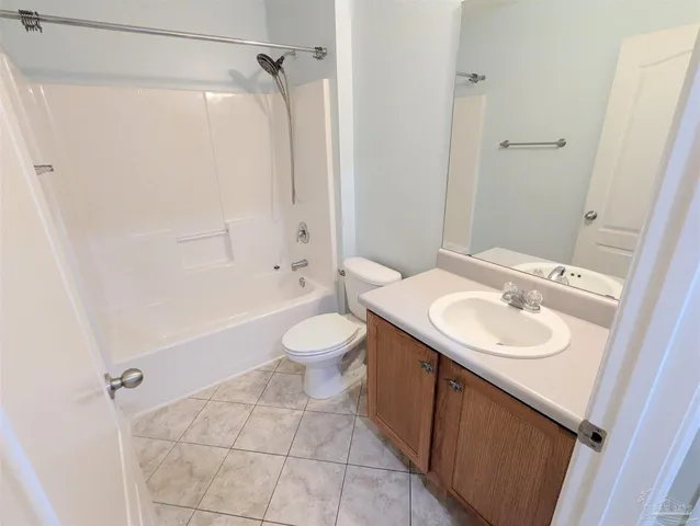 $1,865 | 5760 Jade Moon Circle, Milton, FL 32583