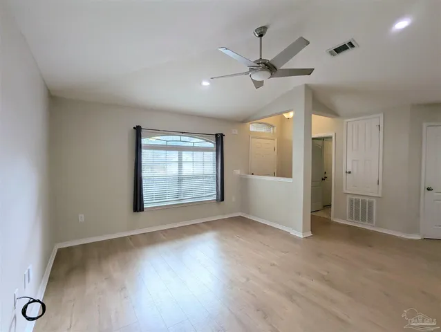 $1,865 | 5760 Jade Moon Circle, Milton, FL 32583