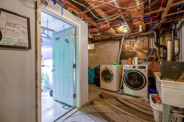 $395,000 | 160 Stafford Road, Holland, MA 01521