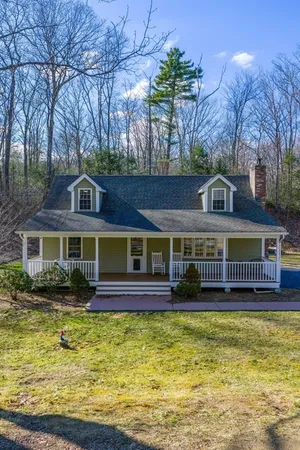 $395,000 | 160 Stafford Road, Holland, MA 01521