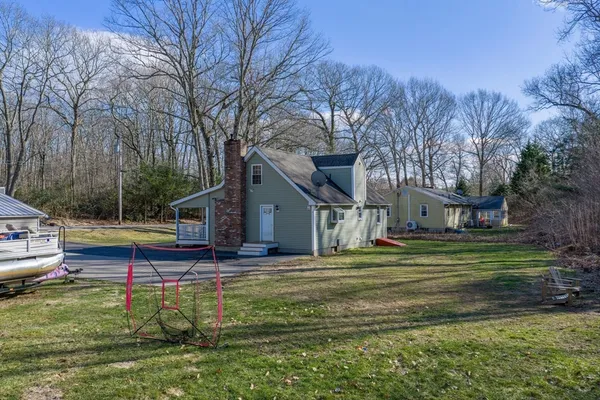 $395,000 | 160 Stafford Road, Holland, MA 01521