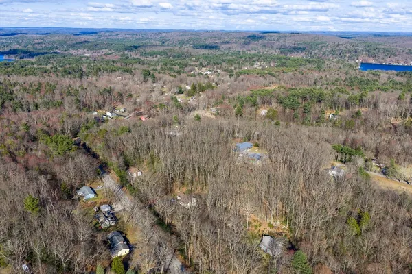 $395,000 | 160 Stafford Road, Holland, MA 01521