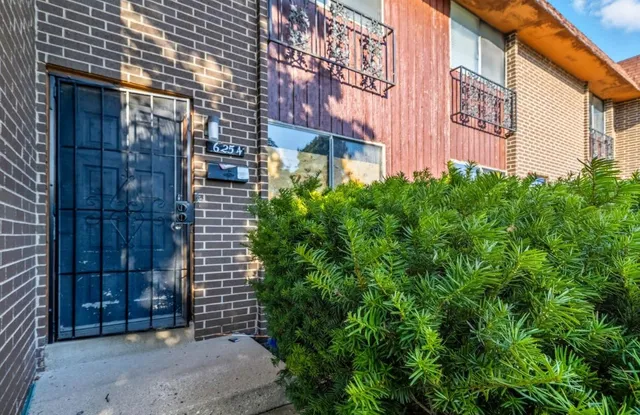 $58,200 | 6254 West Port Avenue, Unit C18, Milwaukee, WI 53223