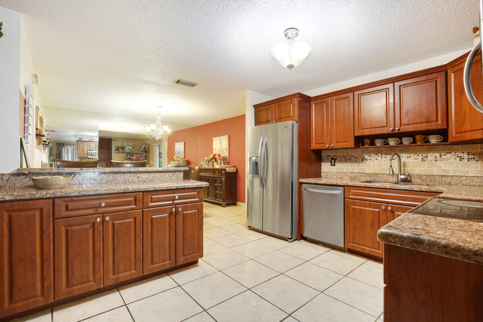 2304 Z Terrace Riviera Beach, FL 33404 - Photo 6 of 16 06_Image_6_of_16_mls