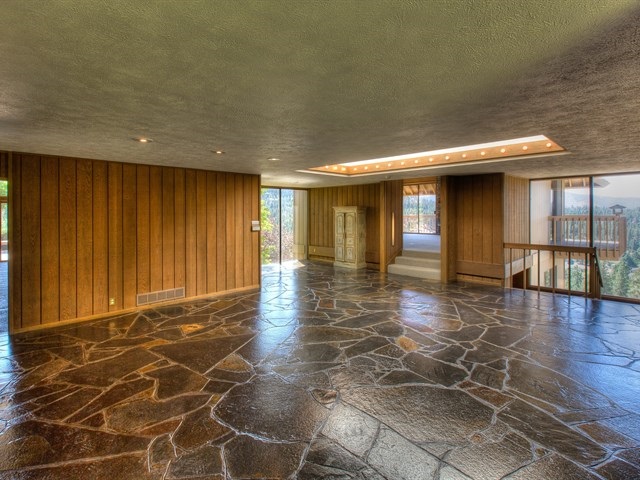 4034 South Conklin Road Greenacres, WA 99016 - Photo 11 of 20