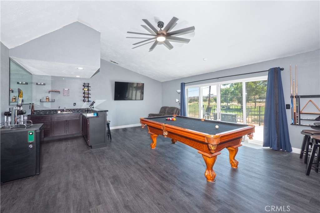 14681 Choco Road Apple Valley, CA 92307 - Photo 43 of 75 Game room and bar area upstairs