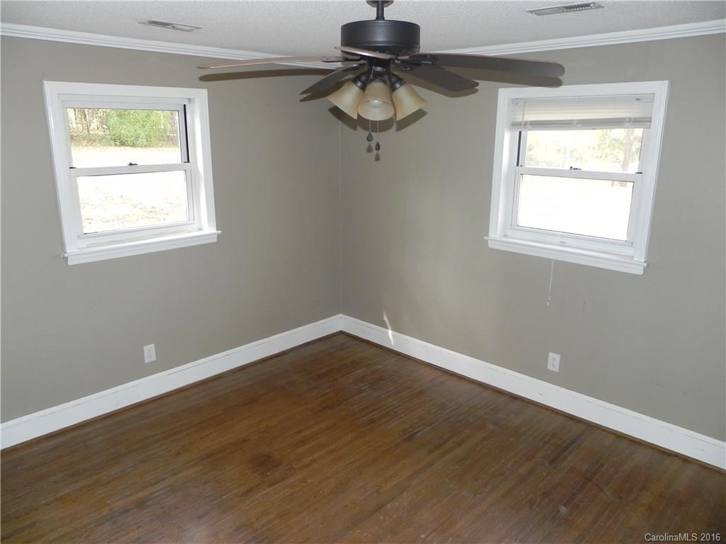 12012 Sam Black Road Midland, NC 28107 - Photo 13 of 24 Gallery Image 13