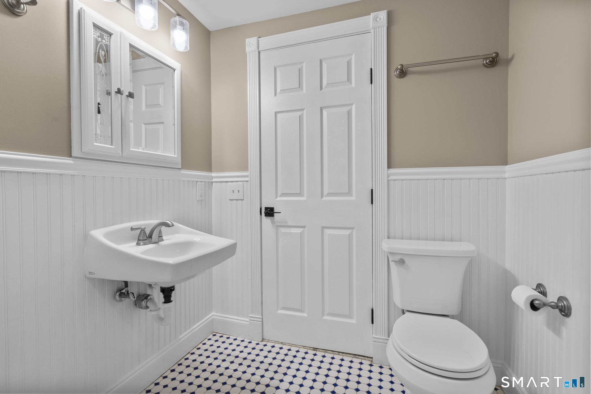 20 Morris Road Woodbridge, CT 06525 - Photo 28 of 39