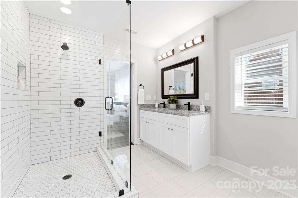 556 Bowman Road Charlotte, NC 28217 - Photo 13 of 25 Gallery Image 13