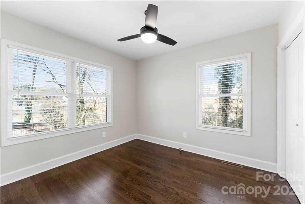 556 Bowman Road Charlotte, NC 28217 - Photo 16 of 25 Gallery Image 16
