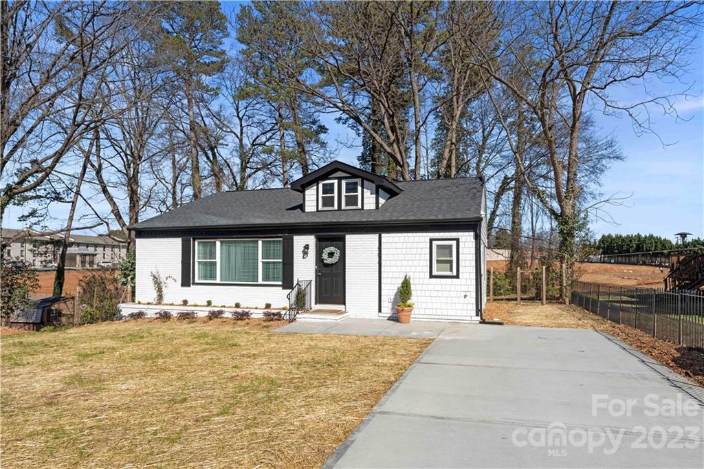 556 Bowman Road Charlotte, NC 28217 - Photo 22 of 25 Gallery Image 22