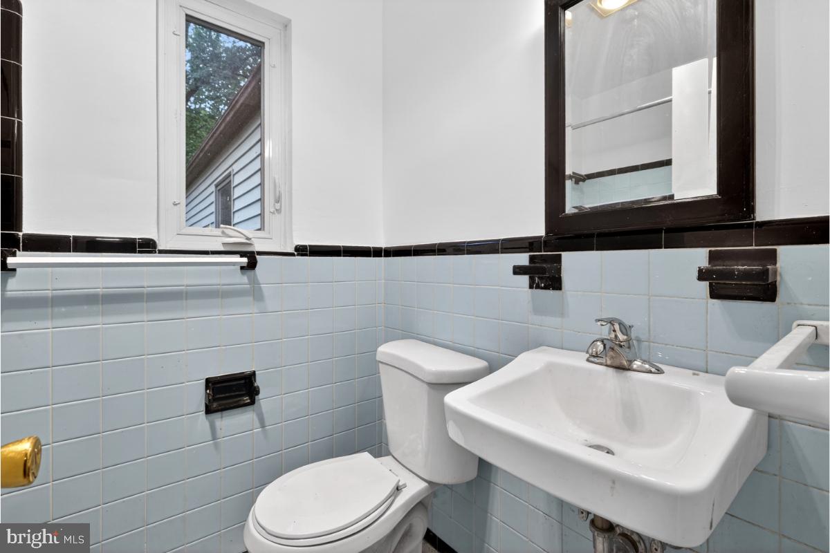 4068 Adams Drive Silver Spring, MD 20902 - Photo 15 of 43