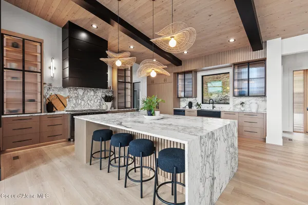 $7,495,000 | 220 South Millview Lane, Coeur D'Alene, ID 83814