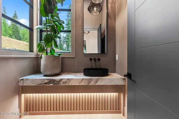 $7,495,000 | 220 South Millview Lane, Coeur D'Alene, ID 83814