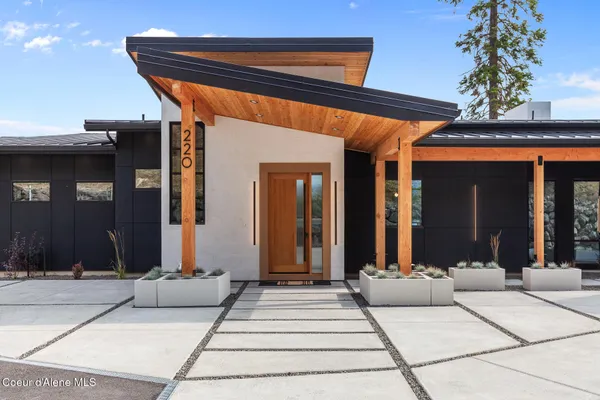 $7,495,000 | 220 South Millview Lane, Coeur D'Alene, ID 83814