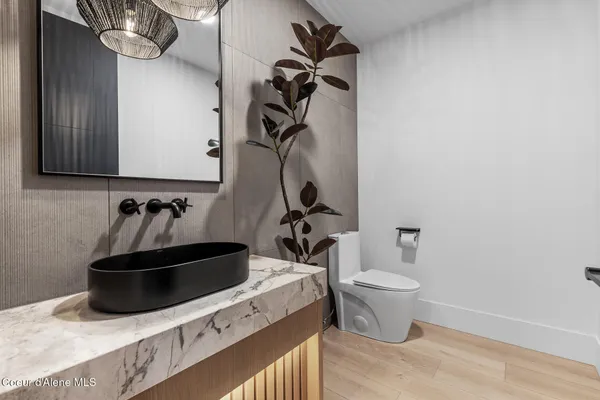 $7,495,000 | 220 South Millview Lane, Coeur D'Alene, ID 83814