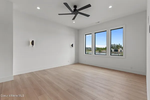 $7,495,000 | 220 South Millview Lane, Coeur D'Alene, ID 83814