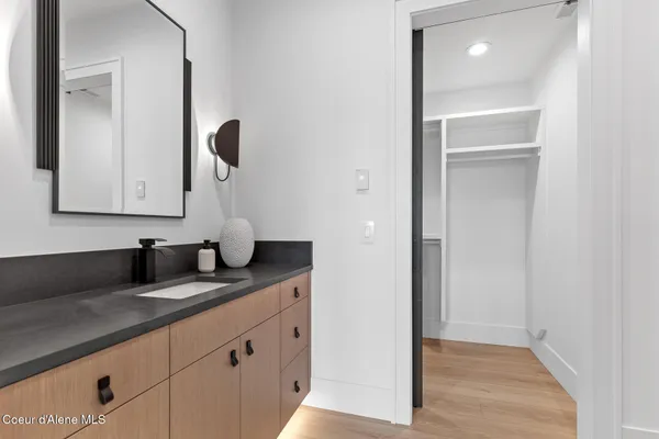 $7,495,000 | 220 South Millview Lane, Coeur D'Alene, ID 83814