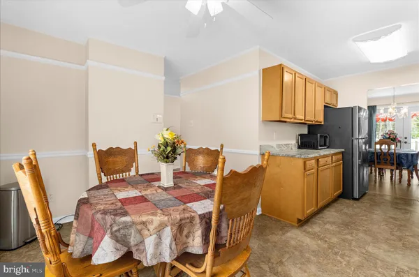 $425,000 | 2450 Shawnee Lane, Waldorf, MD 20601