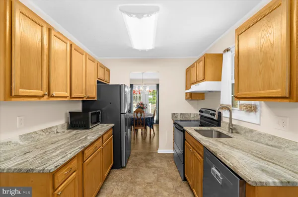 $425,000 | 2450 Shawnee Lane, Waldorf, MD 20601