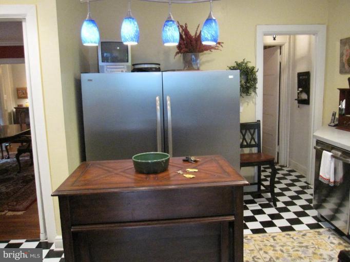 12 Elmwood Road Baltimore, MD 21210 - Photo 6 of 25 Kitchen