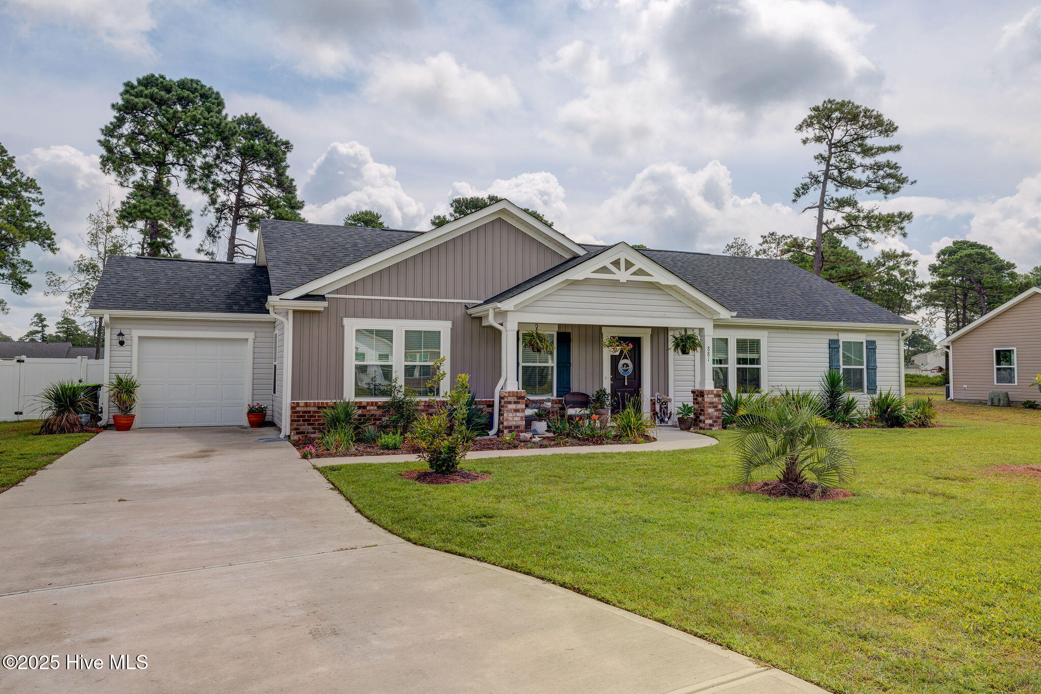 881 Golfview Road Southport, NC 28461 - Photo 1 of 42 881GolfViewRoad-1
