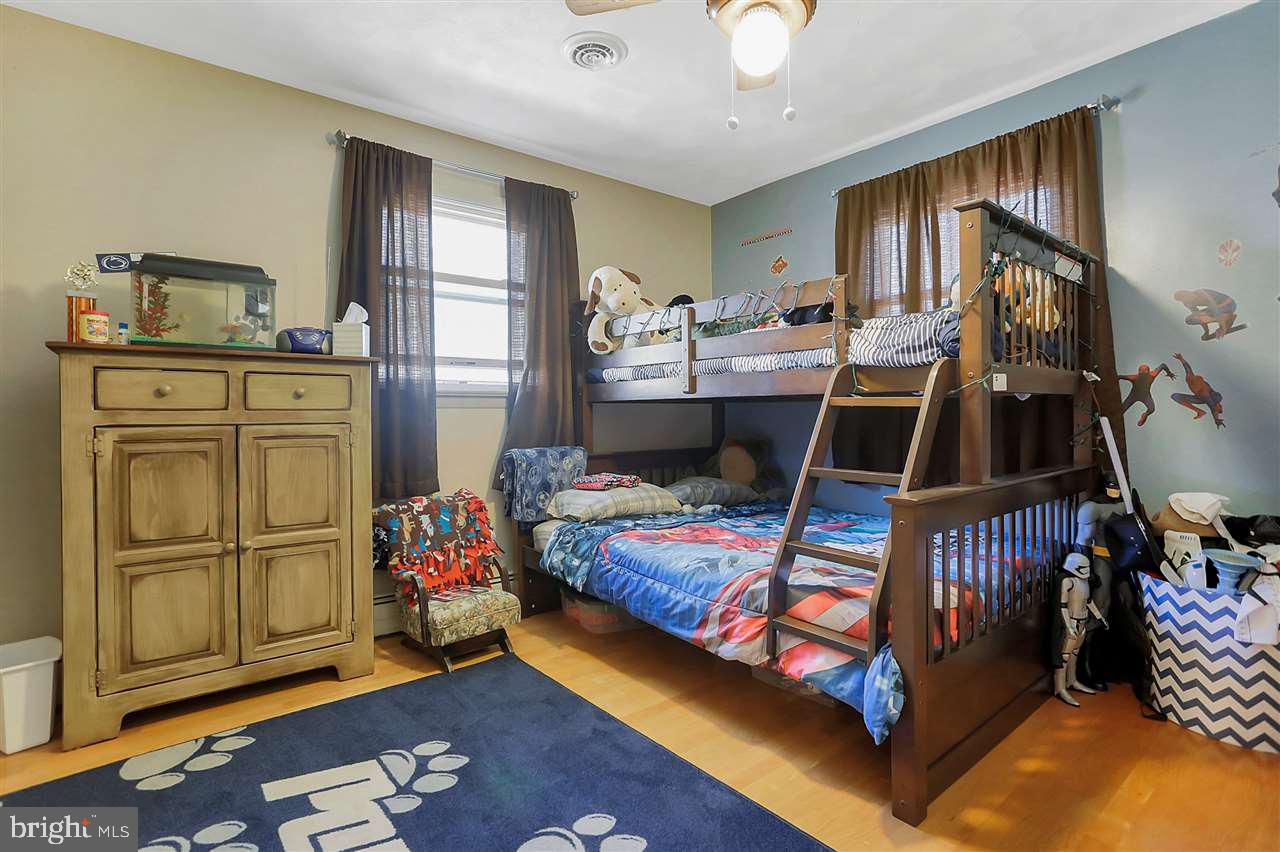 38 Merrin Road York, PA 17402 - Photo 13 of 24 Gallery Image 13
