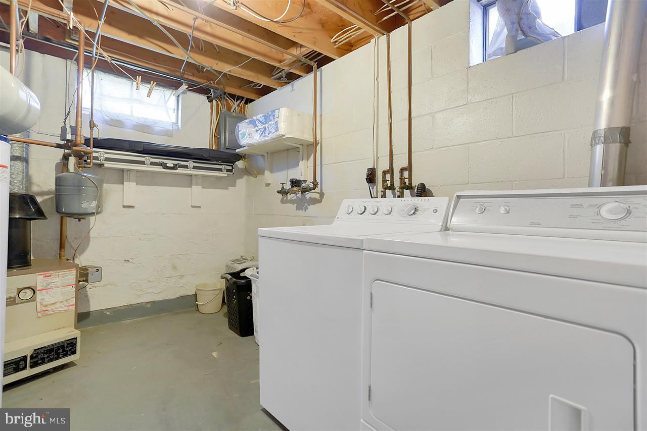 38 Merrin Road York, PA 17402 - Photo 17 of 24 Gallery Image 17