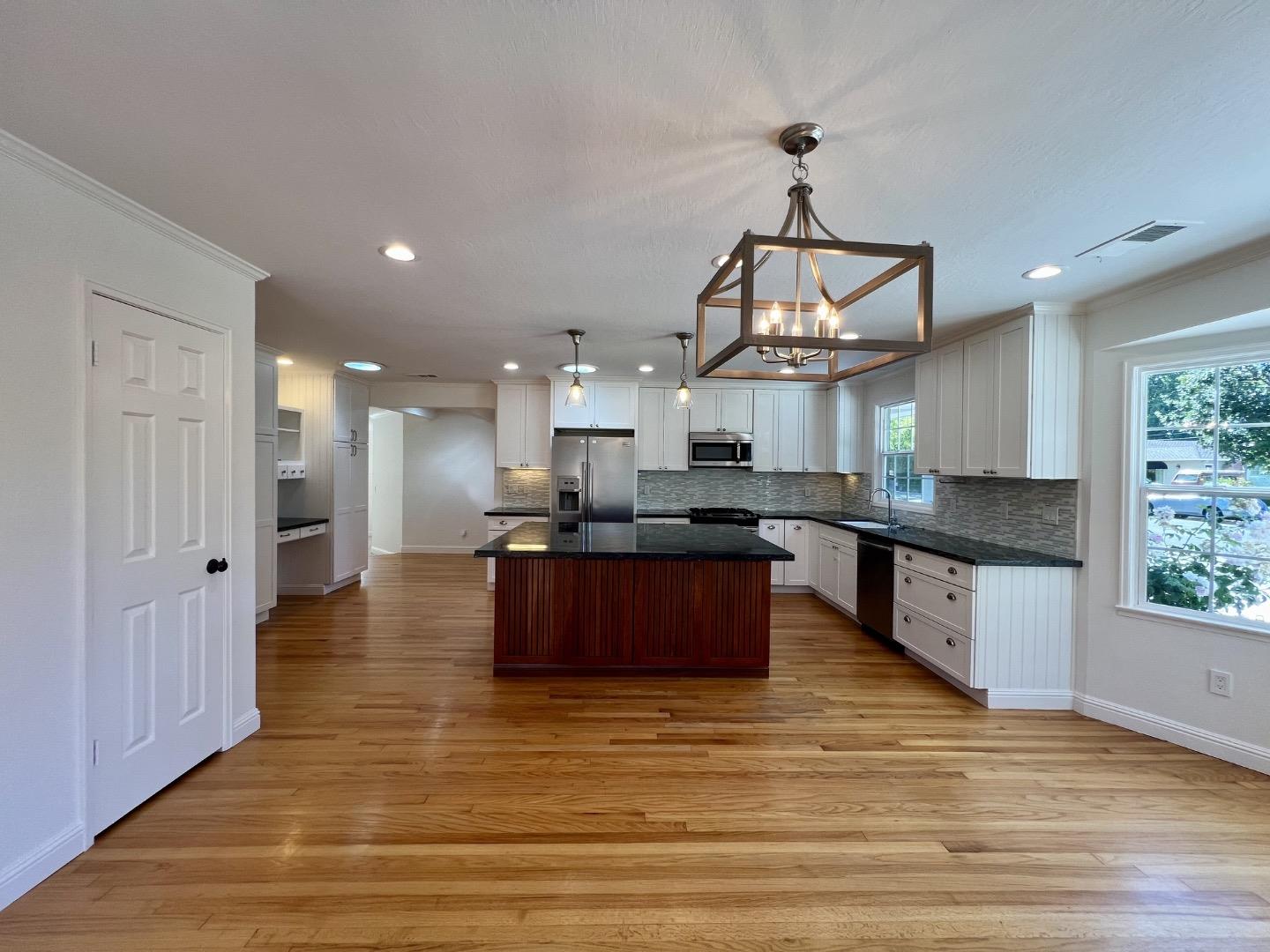 1232 Malone Road San Jose, CA 95125 - Photo 15 of 49