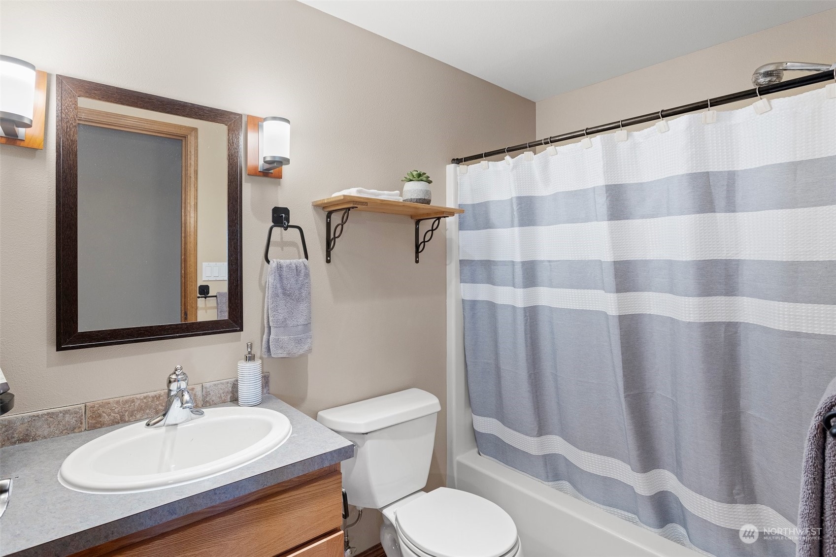 12610 Ruggs Lake Road Everett, WA 98208 - Photo 15 of 28 Gallery Image 15