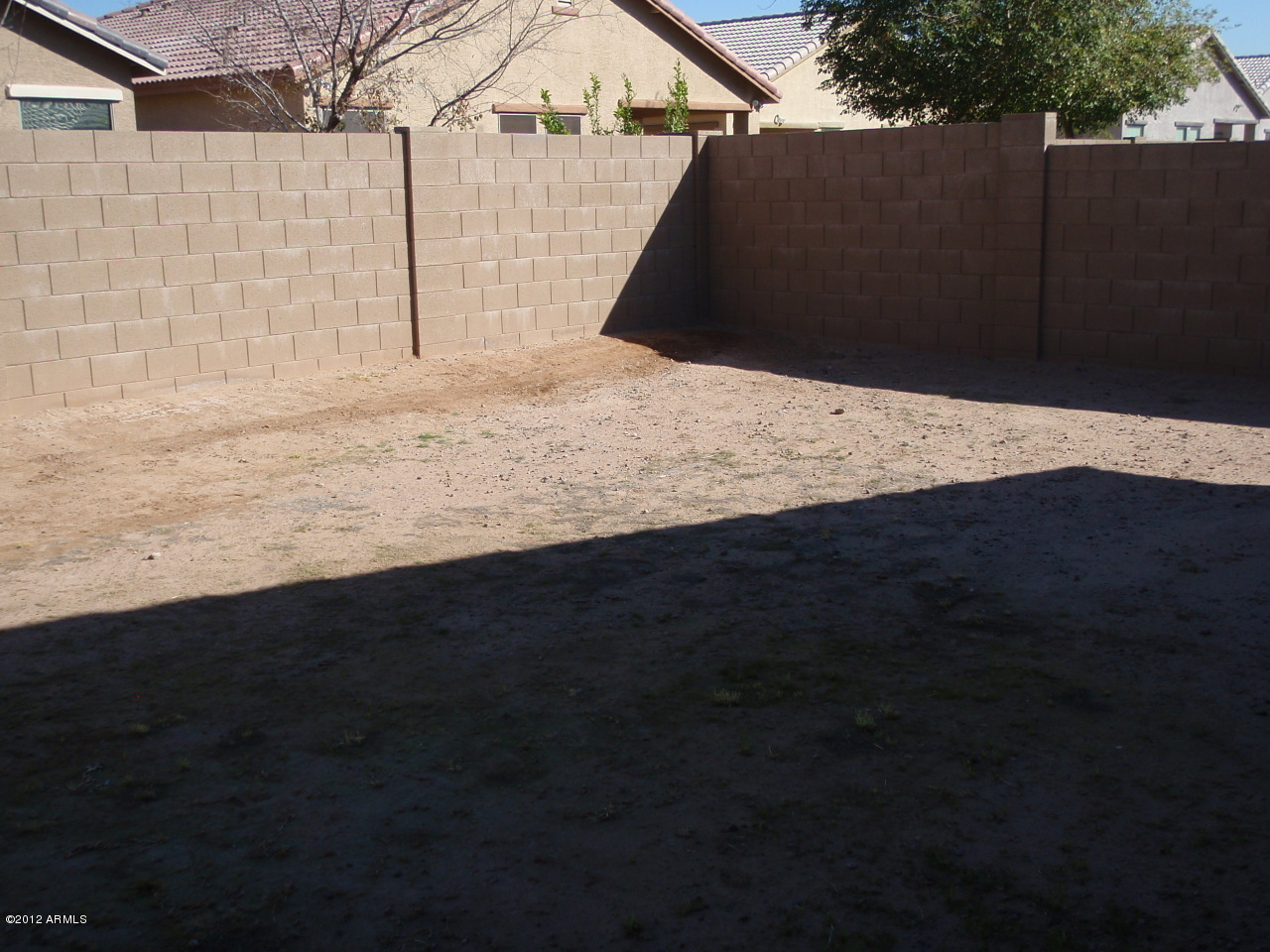 2426 West Gaby Road Phoenix, AZ 85041 - Photo 8 of 9 C:\fakepath\P2090020