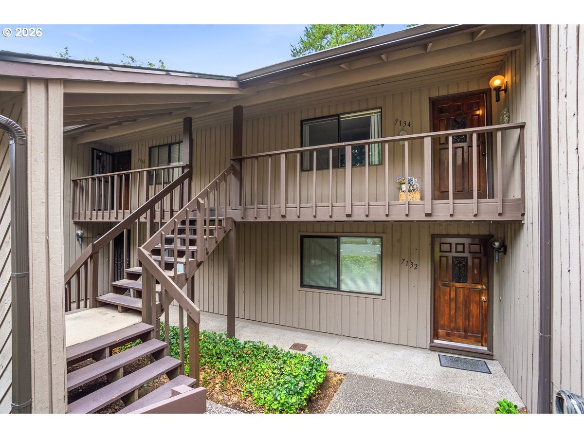 7134 Southwest Murray Boulevard Beaverton, OR 97008 - Photo 33 of 38