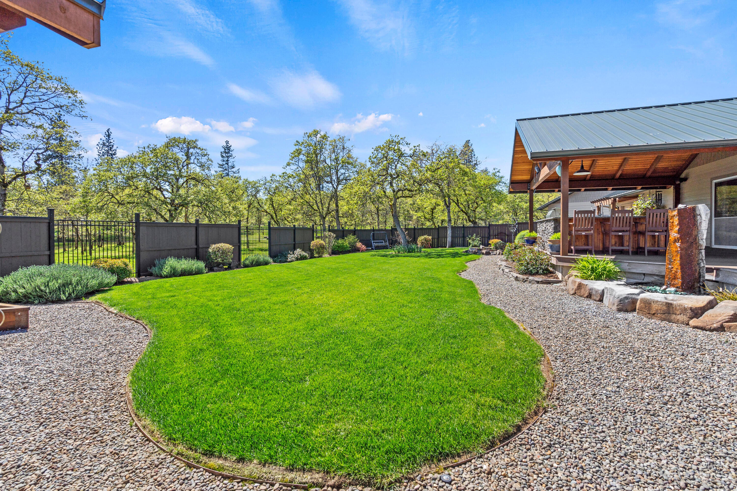 393 Bond Road Shady Cove, OR 97539 - Photo 11 of 40 Yard