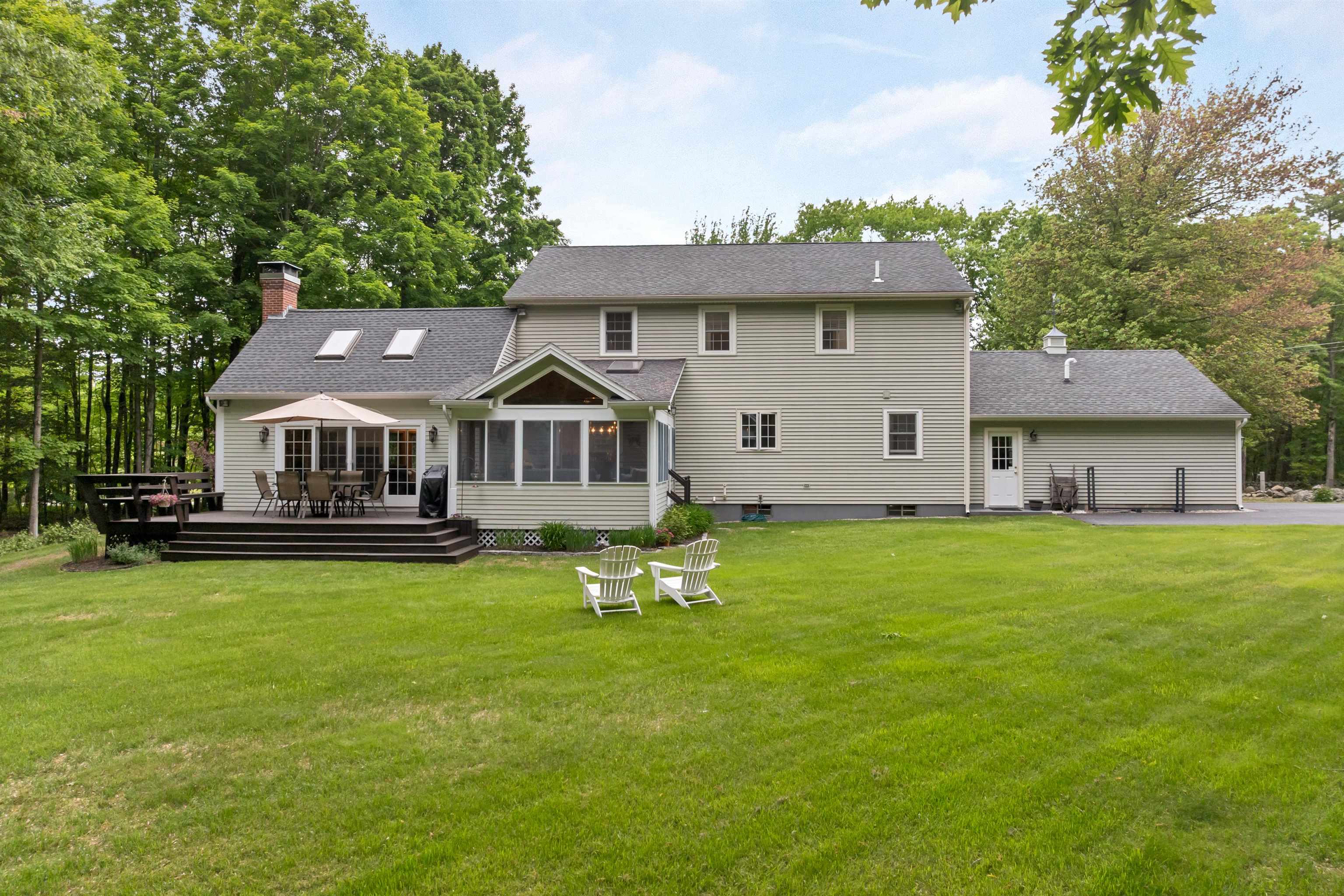 66 Knox Road Bow, NH 03304 - Photo 4 of 55