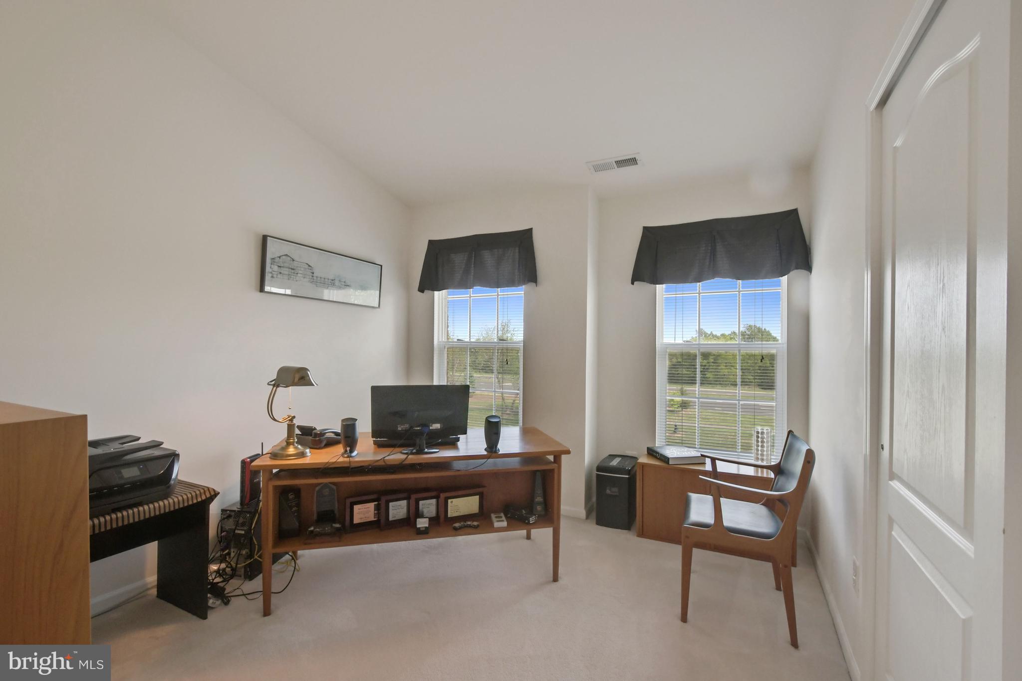 25523 Beresford Drive Chantilly, VA 20152 - Photo 19 of 48 Bedroom 3 on Upper Level